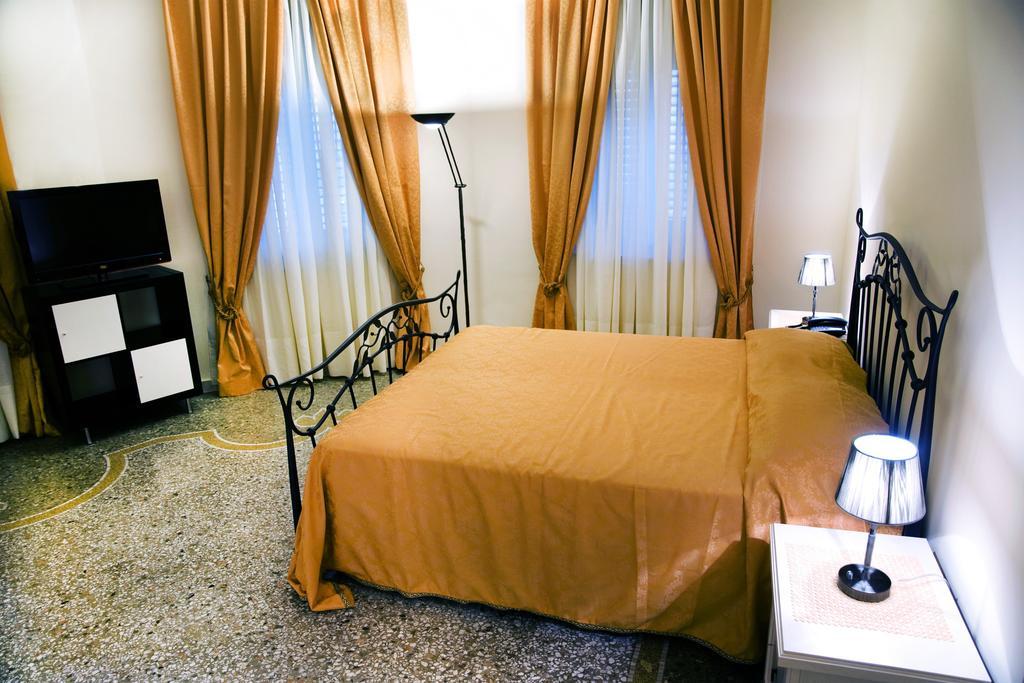 מסינה B&B Lepanto חדר תמונה