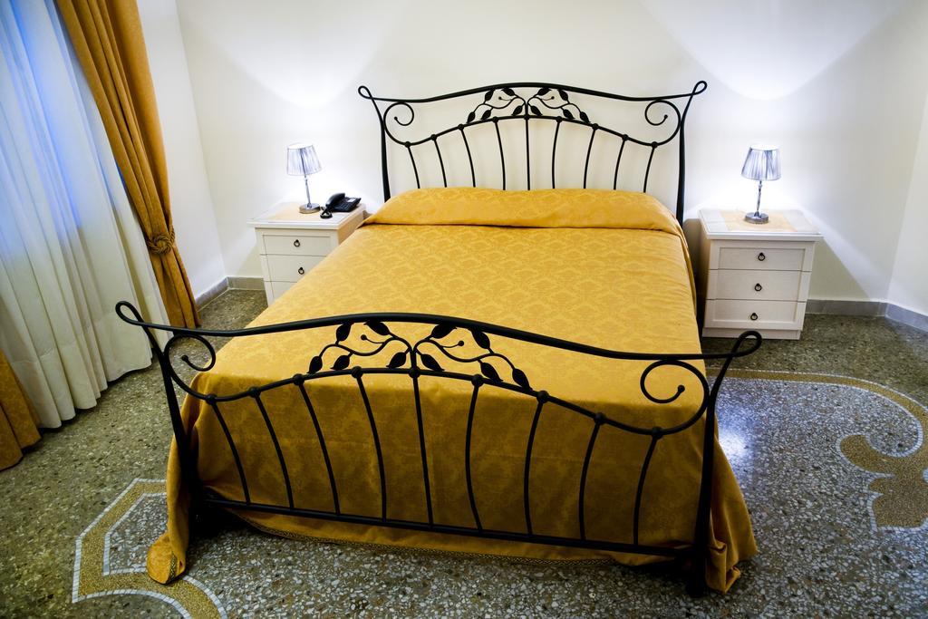 מסינה B&B Lepanto חדר תמונה